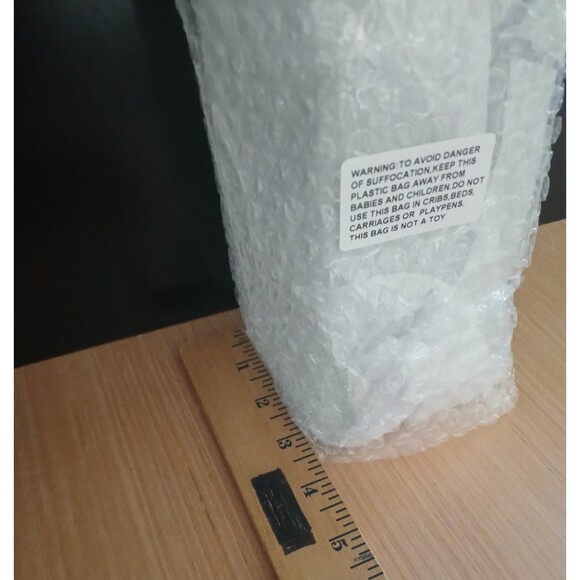 JoyJolt Gatsby Whiskey 27 Ounce Glass Decanter Bottle Lead Free Airtight Stopper - Picture 13 of 13